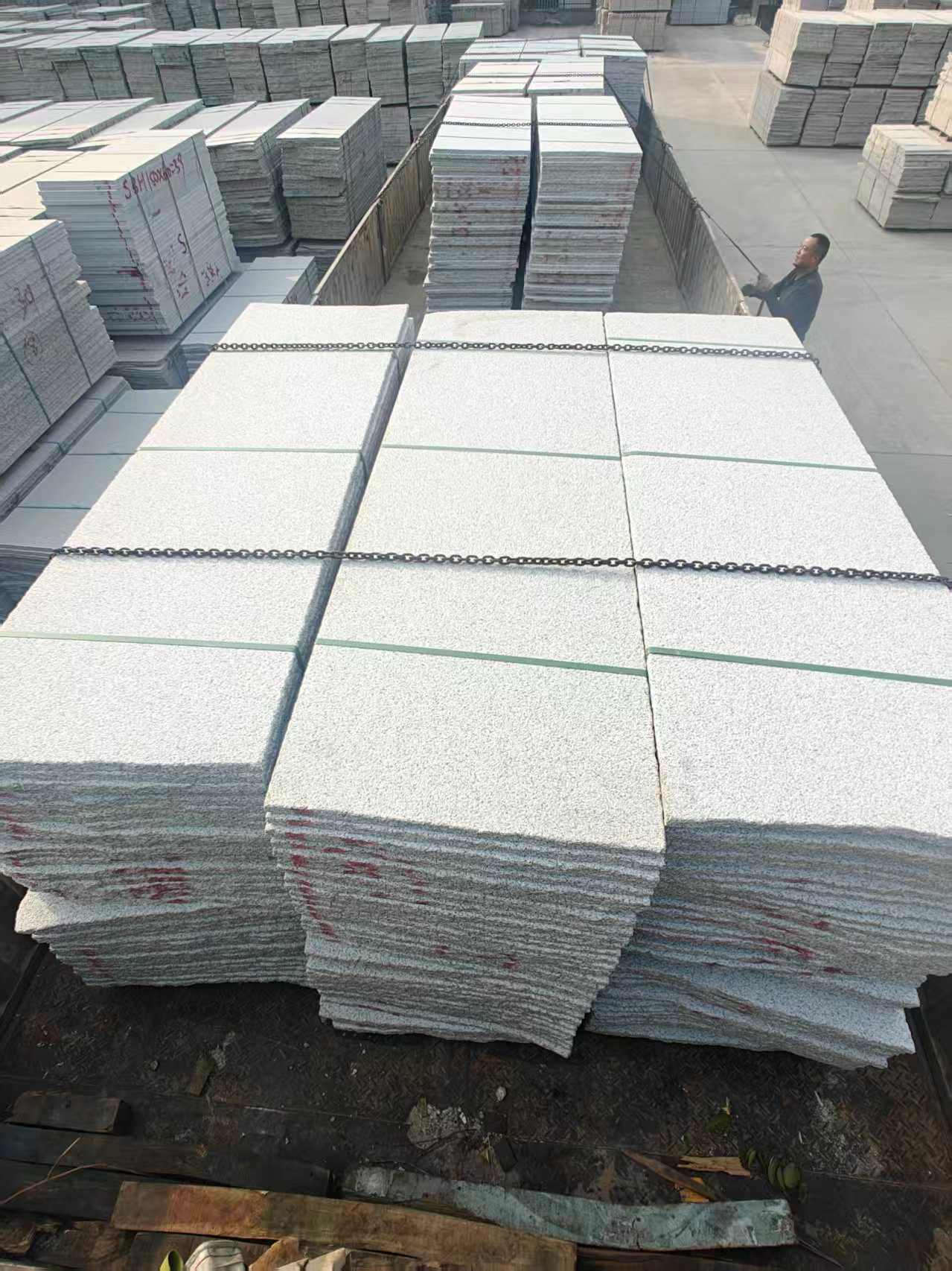 哈尔滨芝麻白毛板，石材毛板