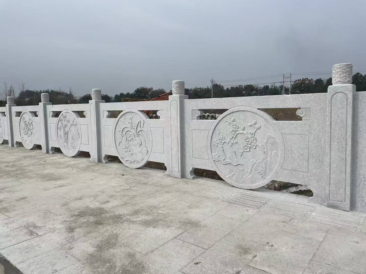 哈尔滨芝麻白河道栏杆 石材栏杆