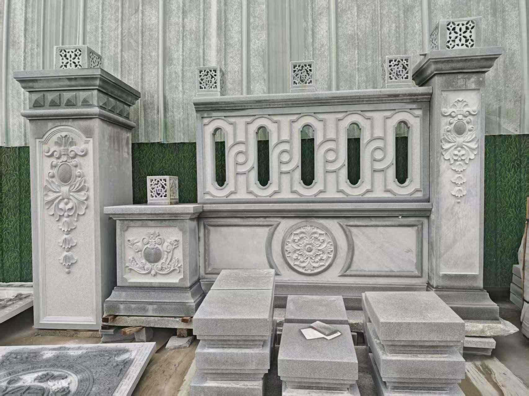 哈尔滨芝麻灰异形别墅门头